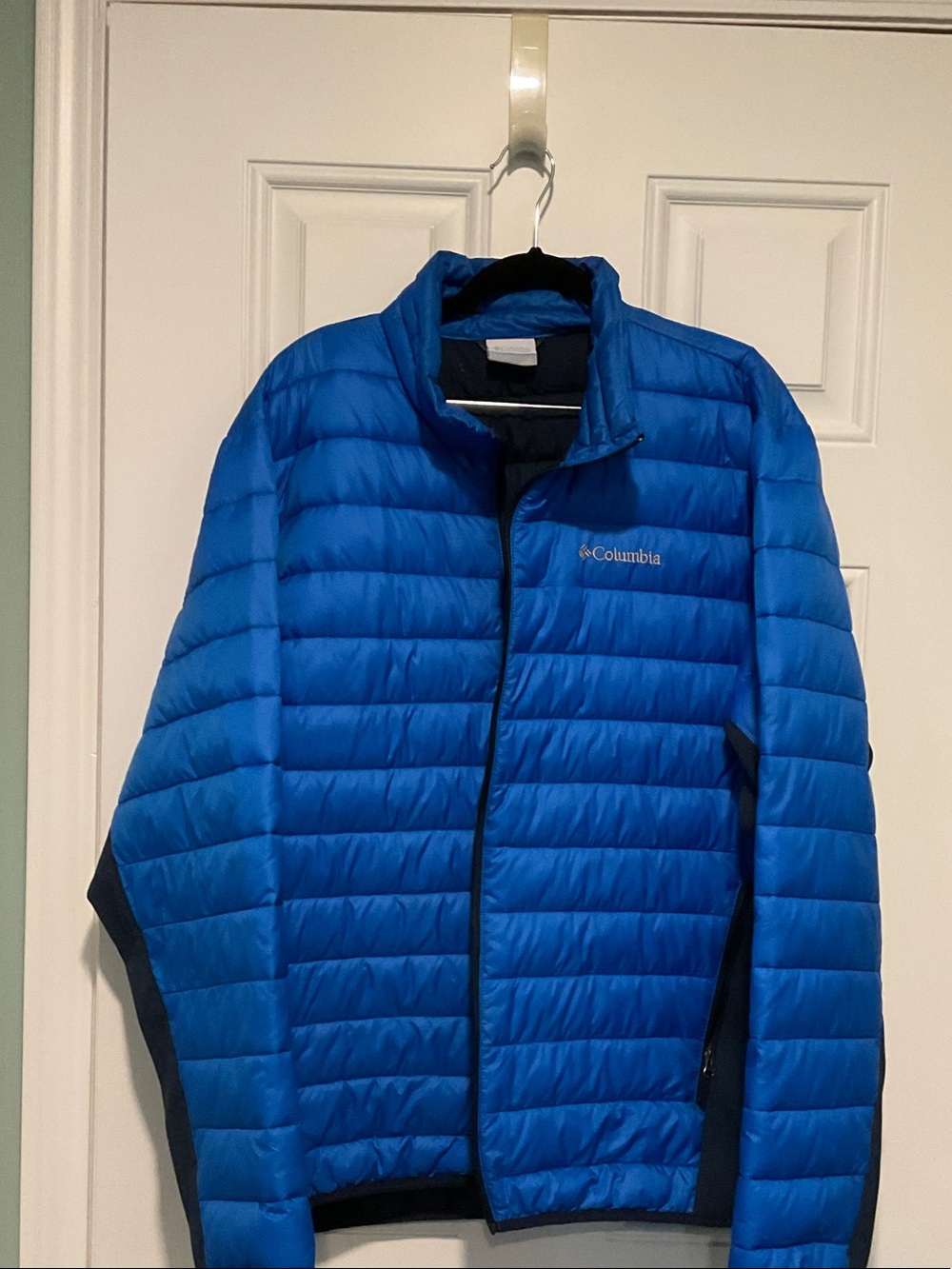 Columbia Men's Bright Blue Quilted Packable Puffer Jacket
